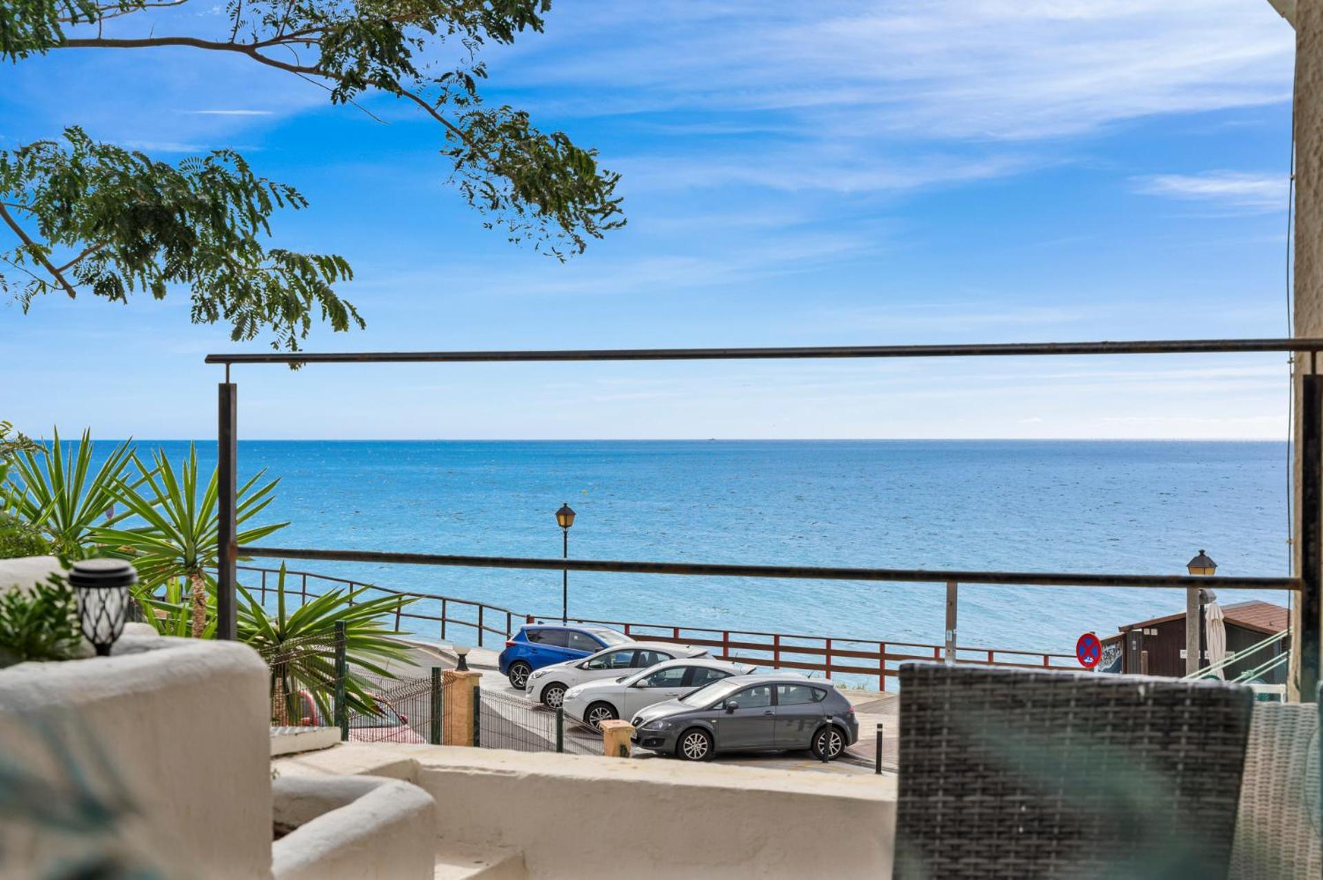 Beachfront Calahonda Apartment By Costarentals - Ref 89 Sitio de Calahonda エクステリア 写真