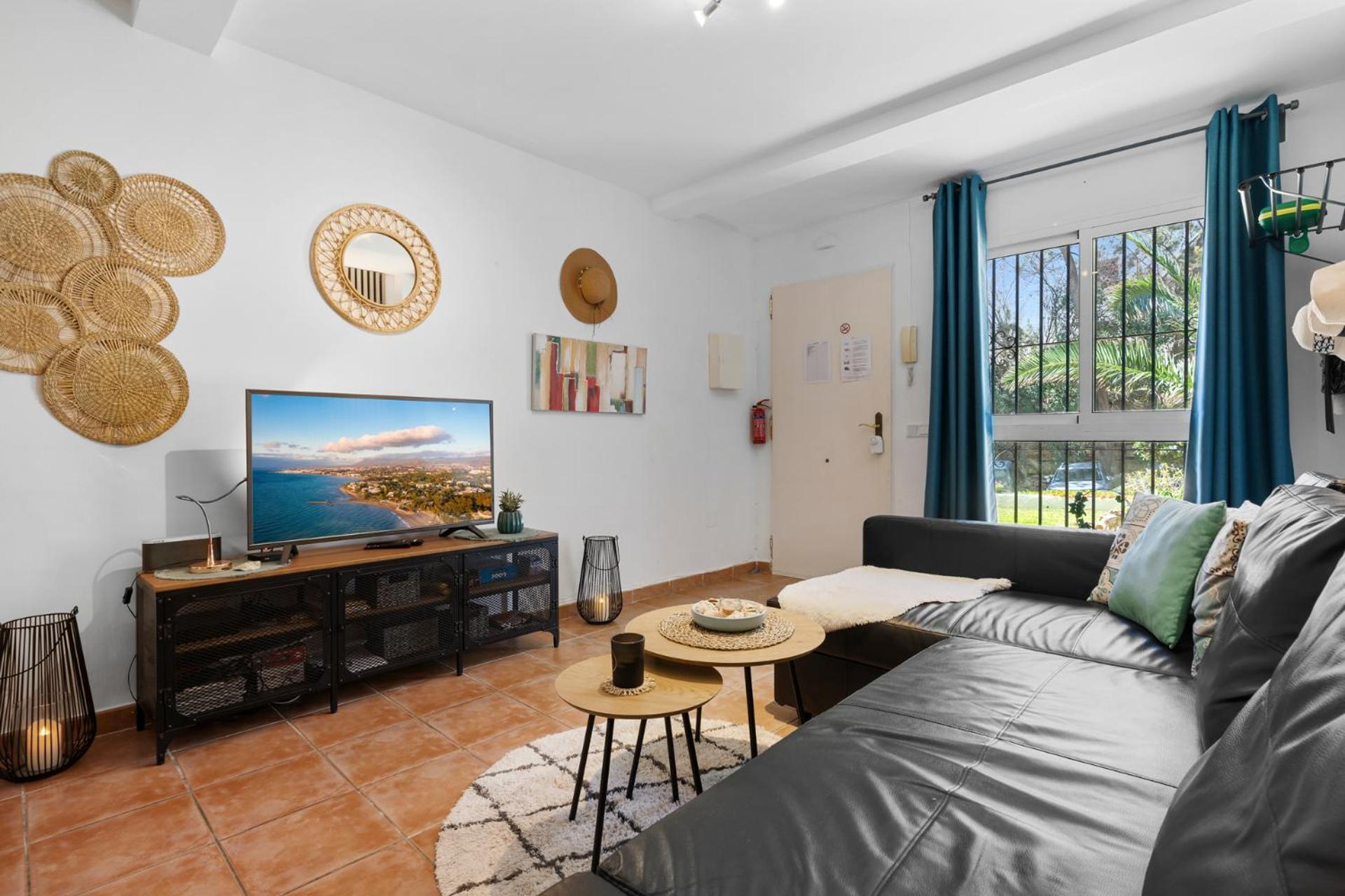 Beachfront Calahonda Apartment By Costarentals - Ref 89 Sitio de Calahonda エクステリア 写真