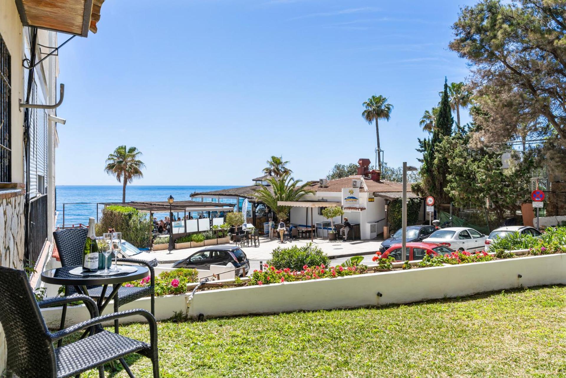 Beachfront Calahonda Apartment By Costarentals - Ref 89 Sitio de Calahonda エクステリア 写真