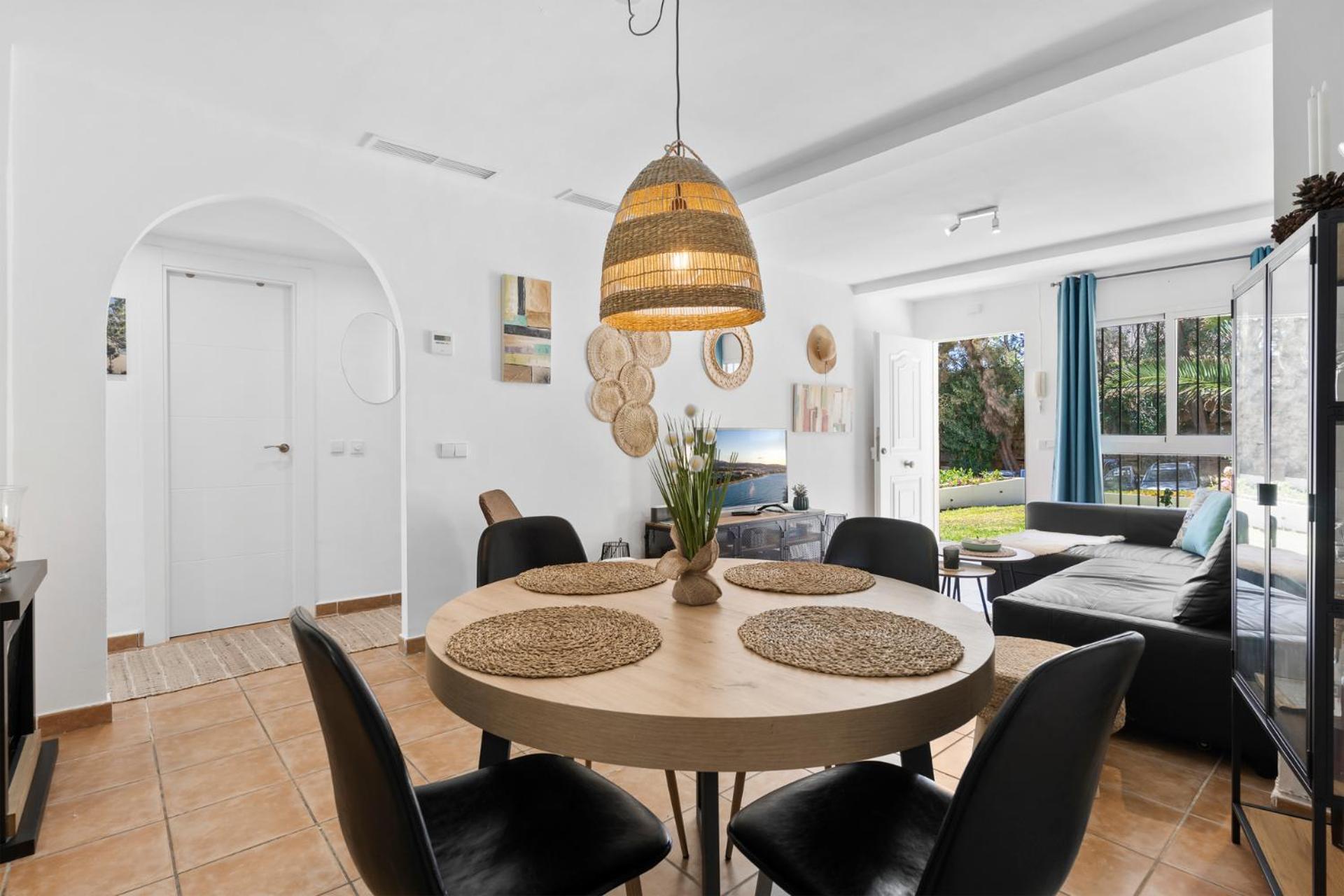 Beachfront Calahonda Apartment By Costarentals - Ref 89 Sitio de Calahonda エクステリア 写真